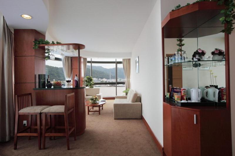 הא טיין River Hotel מראה חיצוני תמונה