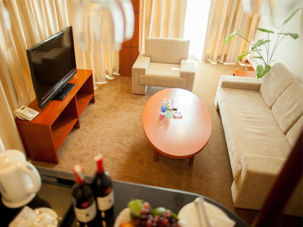 הא טיין River Hotel מראה חיצוני תמונה