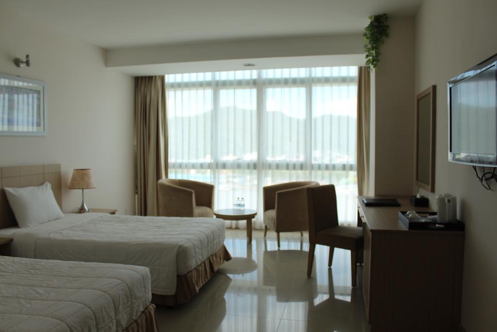 הא טיין River Hotel מראה חיצוני תמונה